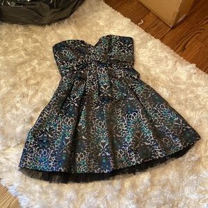 Brand new never worn strapless dress size 8